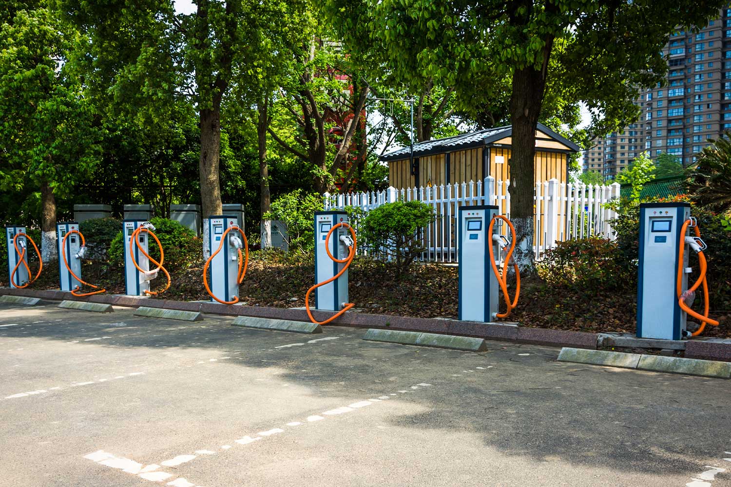 Yerli Elektrikli Araç Teknolojisi Gelişiyor: Şarj İstasyonları Yaygınlaşıyor